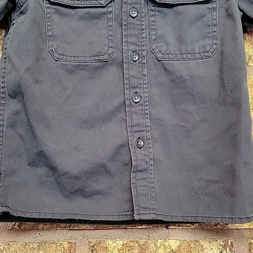 Old Navy Kids Charcoal Button Down Shirt Size 5